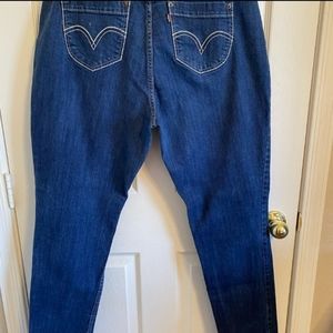 Levi's Mid-Rise Skinny